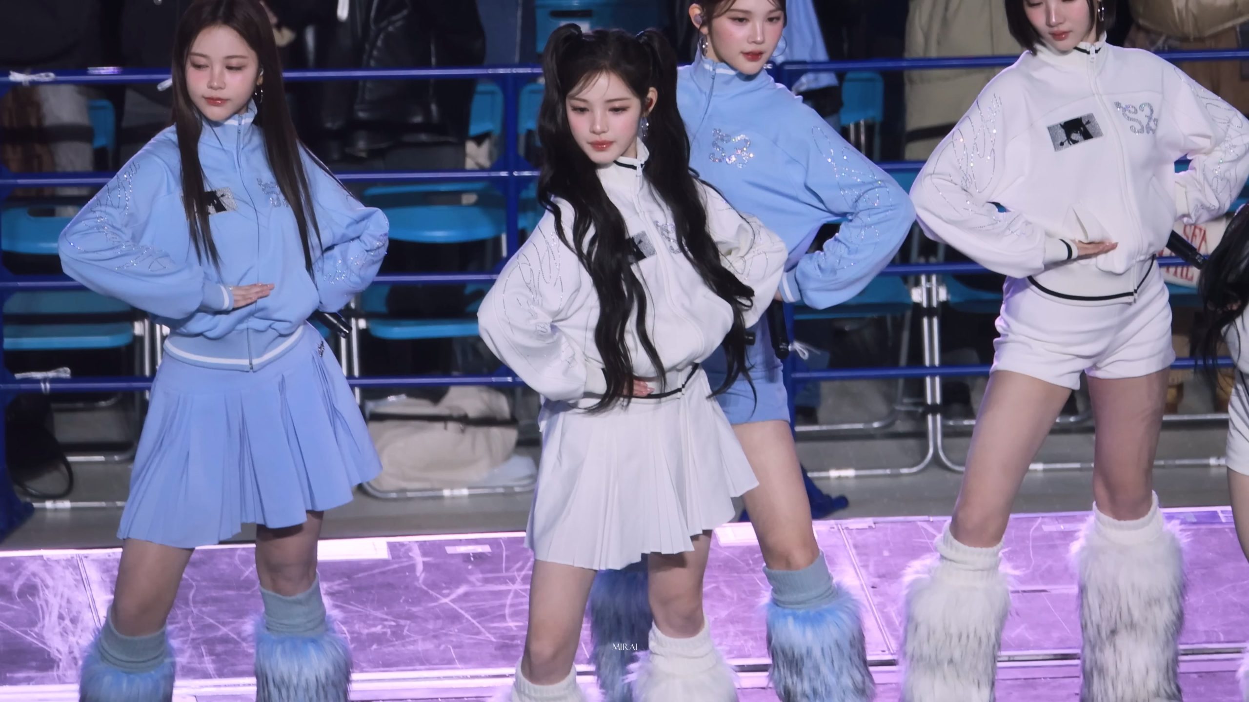 251213 Hearts2Hearts 女团饭拍秀[12部合集 2.74G]-饭拍吧